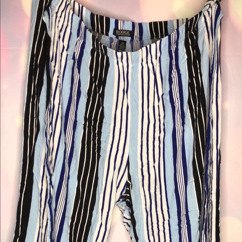 Cute stretchy flared pants !